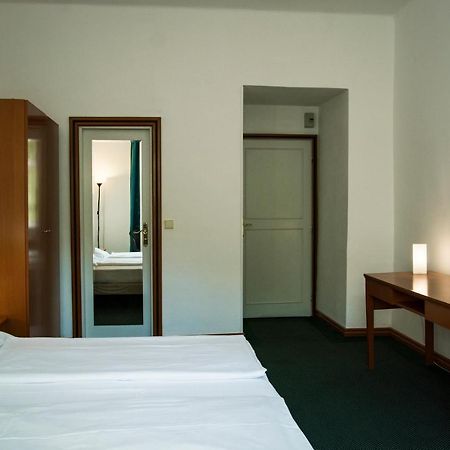 Vila Josefina Prague Ngoại thất bức ảnh