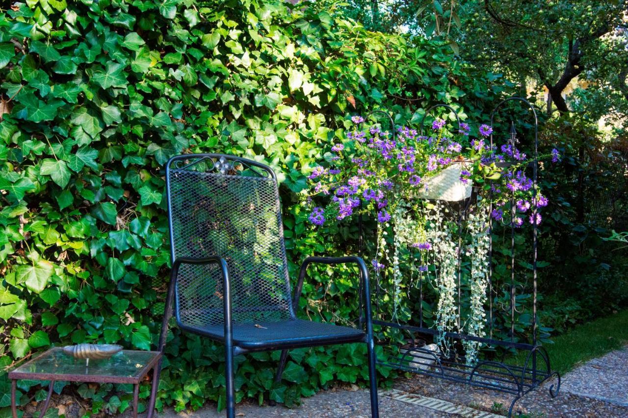 Vila Josefina Prague Ngoại thất bức ảnh