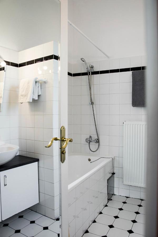 Vila Josefina Prague Ngoại thất bức ảnh
